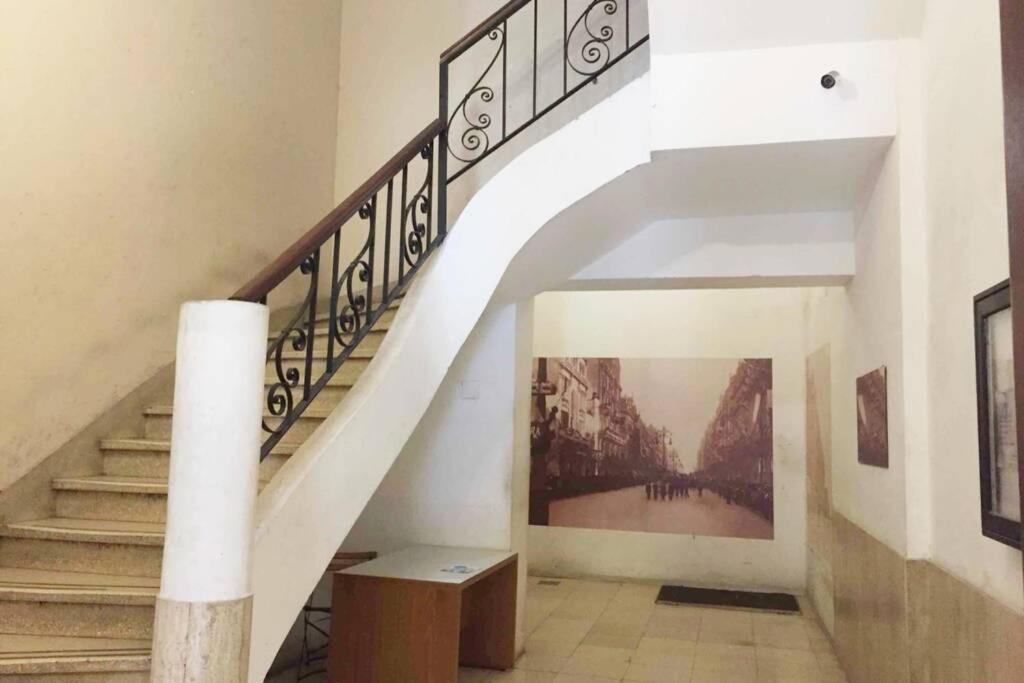Duplex En Centro Historico Y Turistico Sobre Av. De Mayo Buenos Aires Eksteriør billede